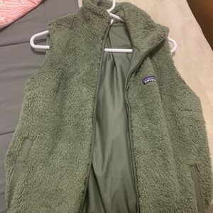 patagonia women’s vest size L